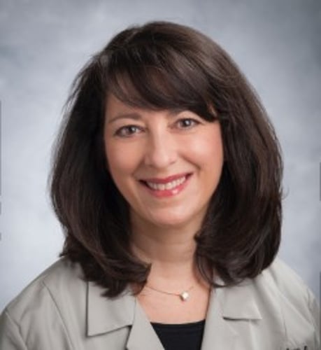 <p>Distinguished Alumni Award in Clinical Excellence </p>