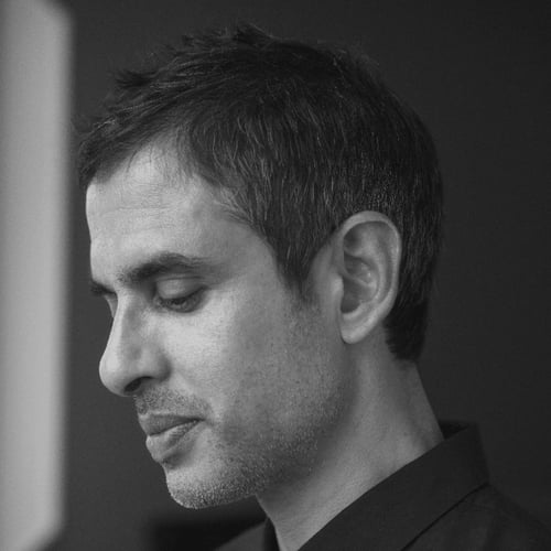 <p>Rana Dasgupta is a British novelist and essayist. Born in Canterbury in 1971, he studied at Balliol College, Oxford and the University of Wisconsin-Madison. In 2001, he moved to New Delhi to write. Tokyo Cancelled, a collection of contemporary folktales, appeared in 2005. A novel, Solo (2009), won the Commonwealth Writers’ Prize. In 2014 he published Capital, a non-fiction account of the changes engulfing his adopted city as a result of globalization. Capital won the Ryszard Kapuściński Award and the Prix Émile Guimet. Dasgupta’s essays and articles have appeared in Harper’s, Granta, New Statesman, Prospect, The Paris Review, the Guardian and The New York Times. In 2018, he published a manifesto (“The Demise of the Nation-State”, the Guardian, 5 April 2018) for a new conception of human political organization. His new book, After Nations: The Making and Unmaking of a New World Order&nbsp;(2026), describes four crises of the contemporary nation-state (“God”, “Money”, “Law”, “Nature”) and presents a path to a fairer and more peaceful global future.</p>