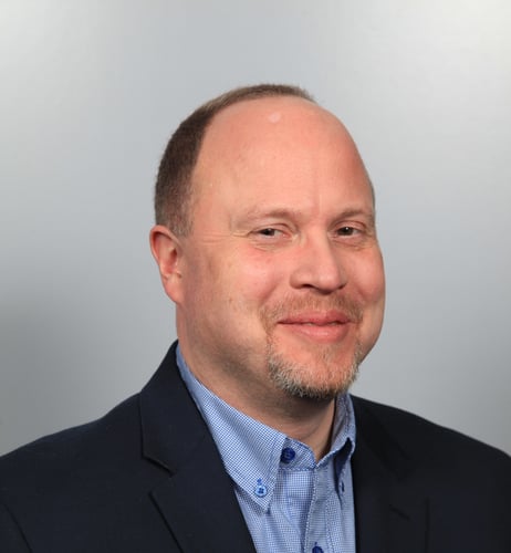 <p>Dave Foster<br>EVP IT and Operations<br>Pinnacle Solutions, Inc.</p>
<p></p>